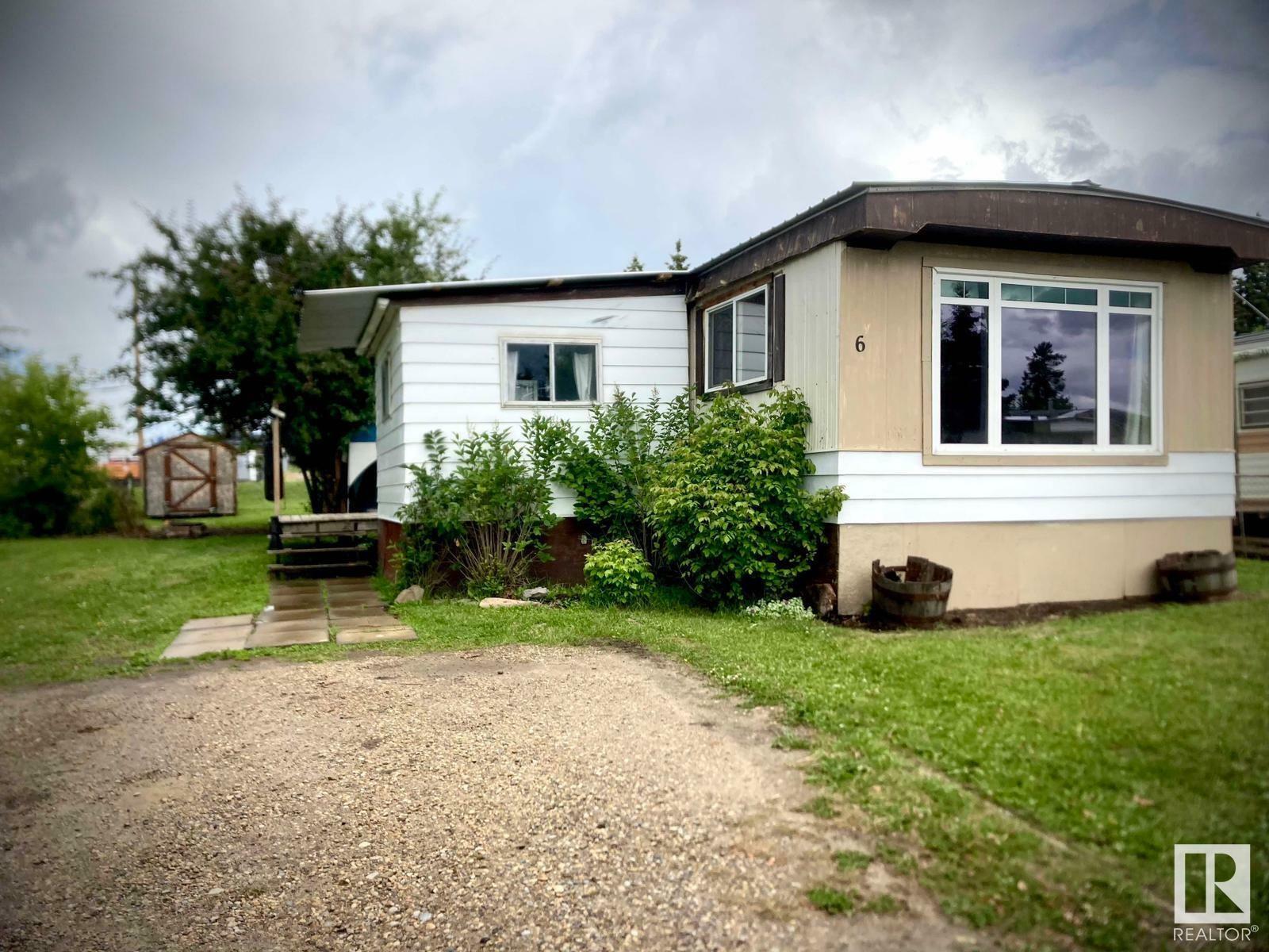 Property Photo: 5424 48A Ave AB T7A 1J8