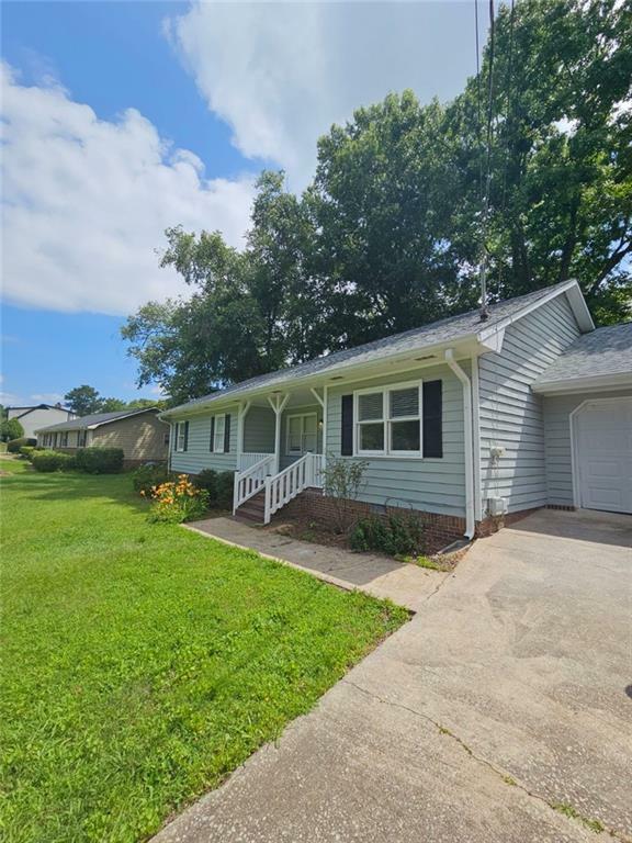 Property Photo: 125 Sweet Bay Lane GA 30116