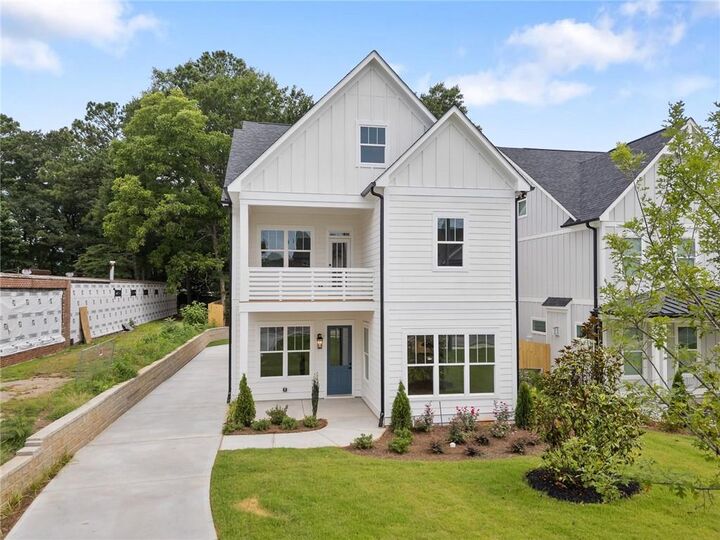 Property Photo: 1577 Roswell Street SE GA 30080