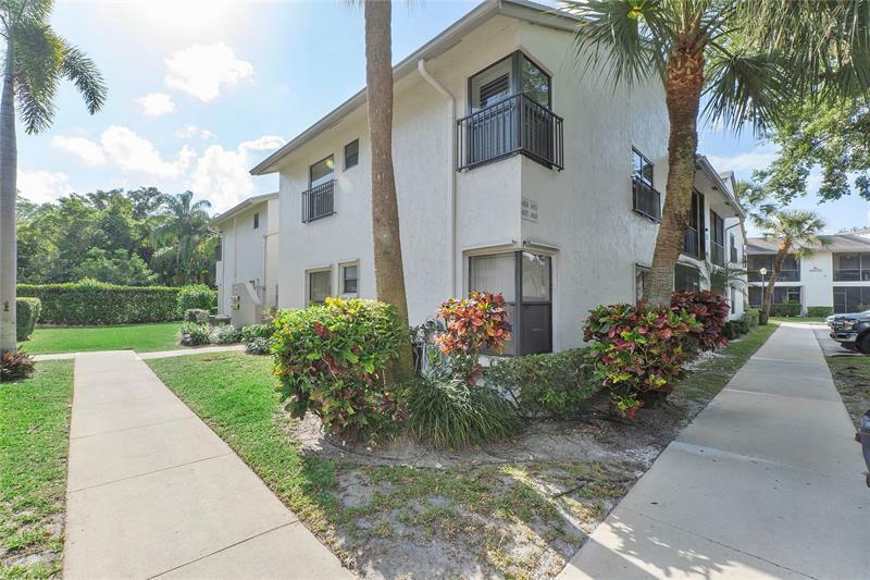 Property Photo: 4670 NW 22nd St 4670 FL 33063