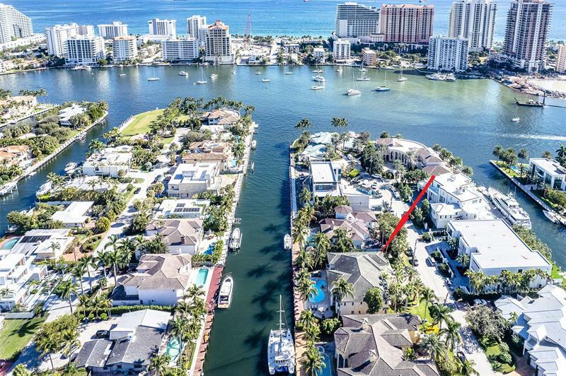 Property Photo: 7 Pelican Dr FL 33301