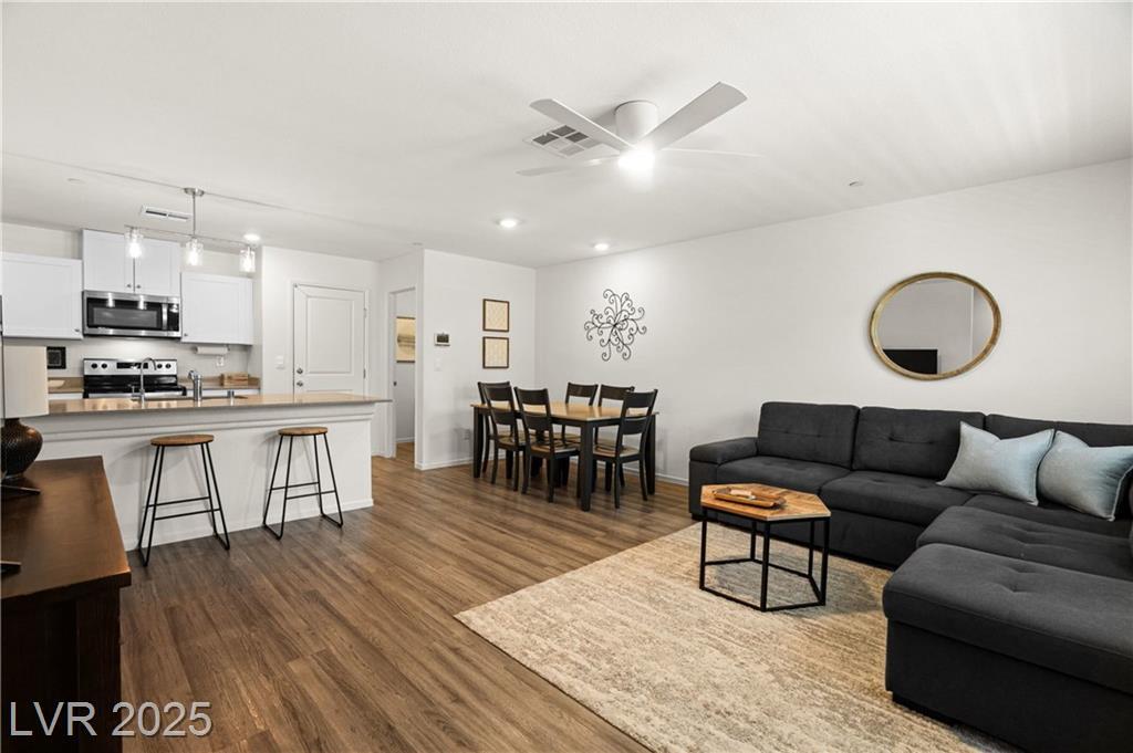 Property Photo:  3723 Celesta Vista Avenue  NV 89044 