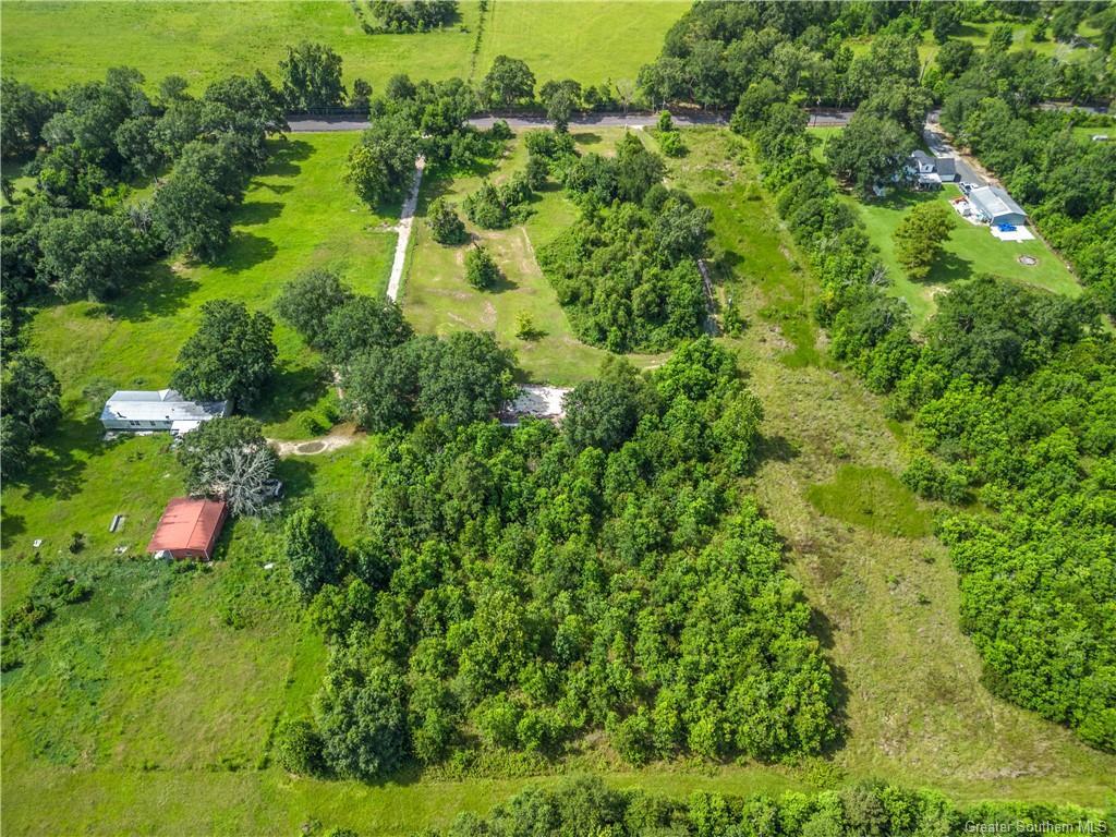 Property Photo: 7620 Sidney Leger Lane LA 70647