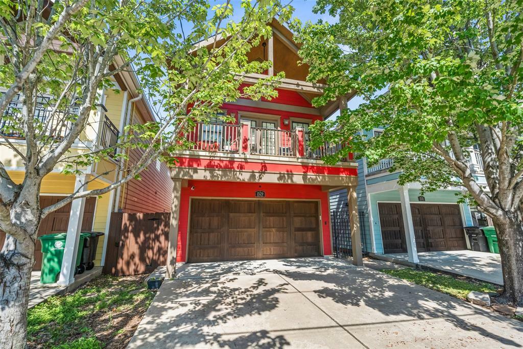 Property Photo: 1529 Prince Street TX 77008