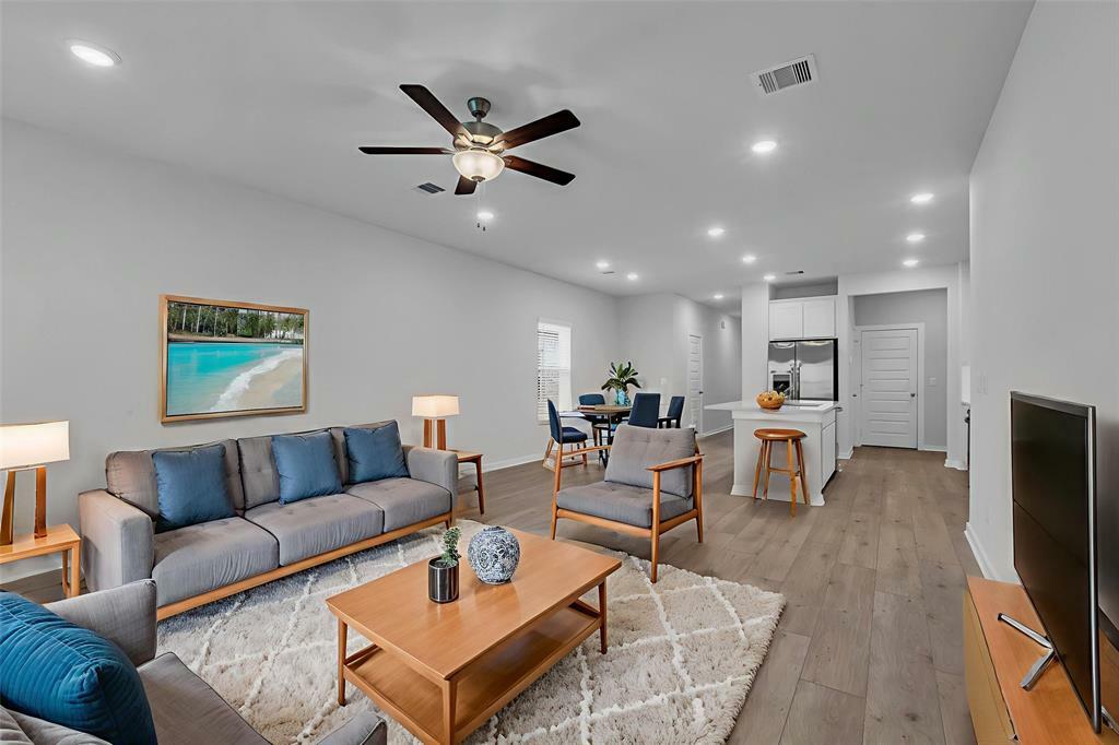 Property Photo: 8450 Sweet Cherry Lane TX 77354