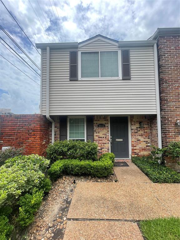 Property Photo: 2512 Tarrytown Mall TX 77057