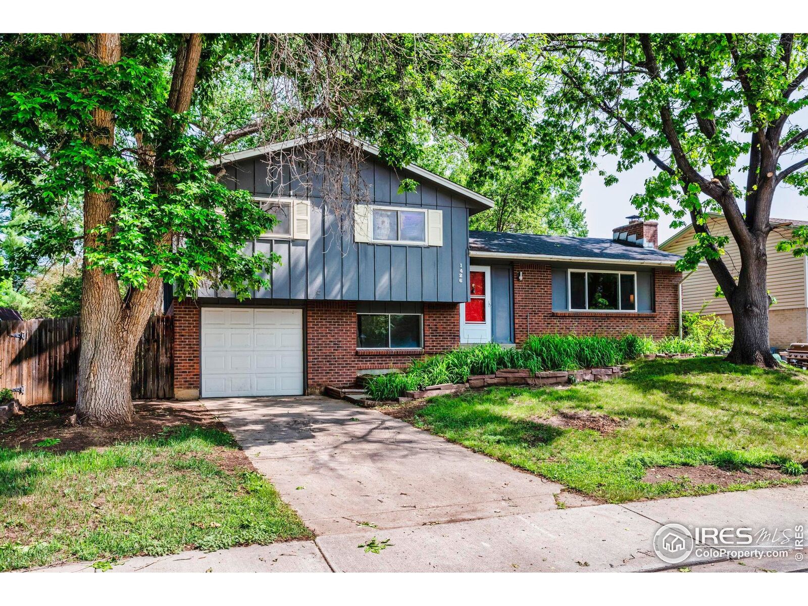 Property Photo:  1426 Brookfield Dr  CO 80501 