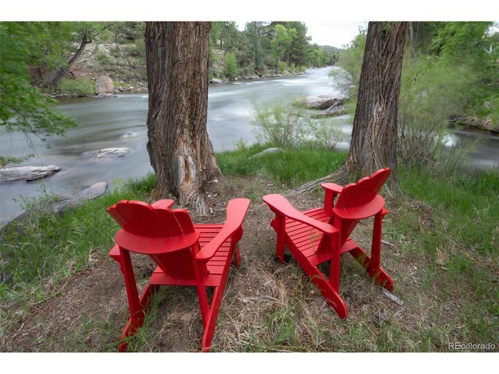 Property Photo: 104 River Run Dr CO 81211