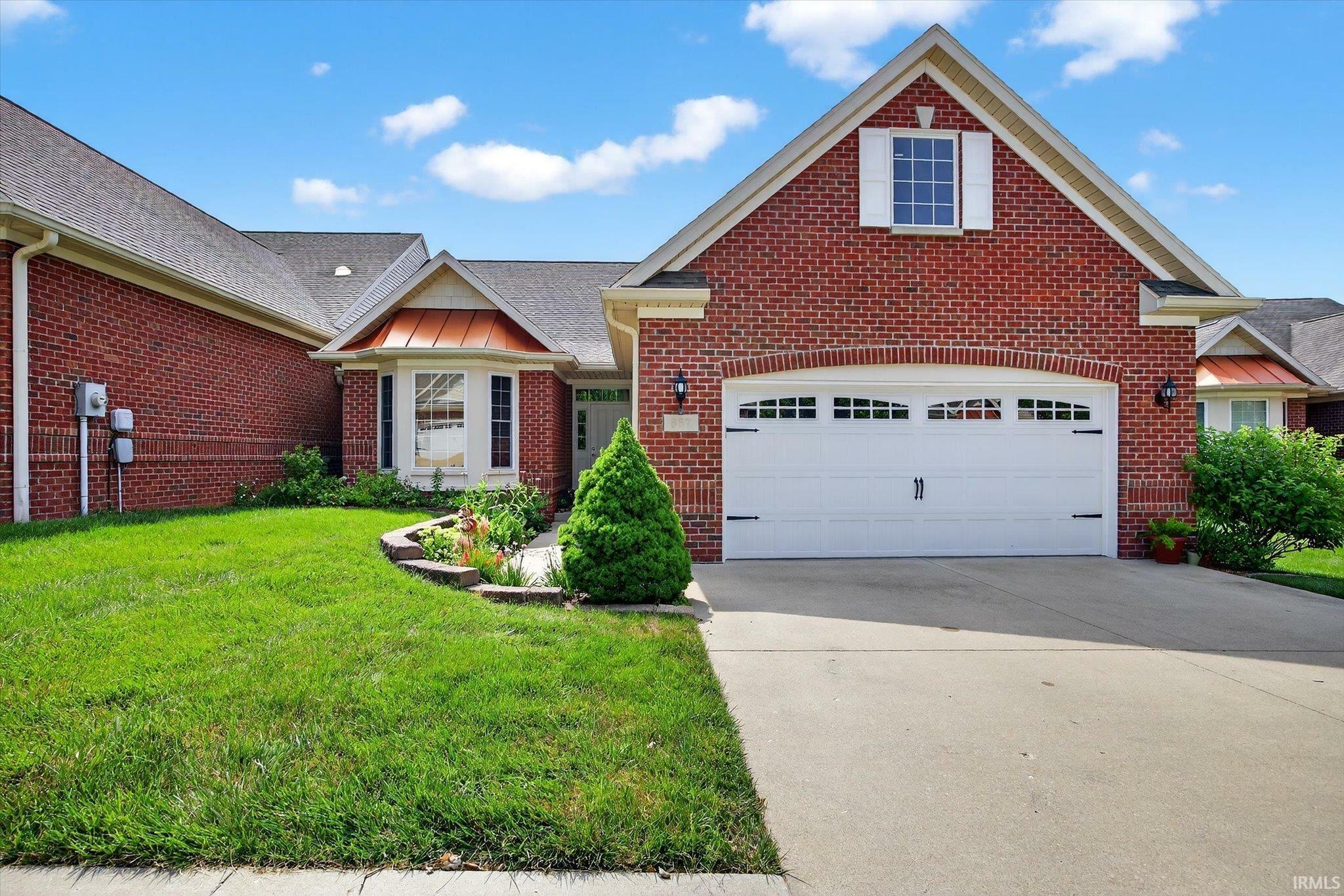 857 W Baywood Drive  Bloomington IN 47403 photo