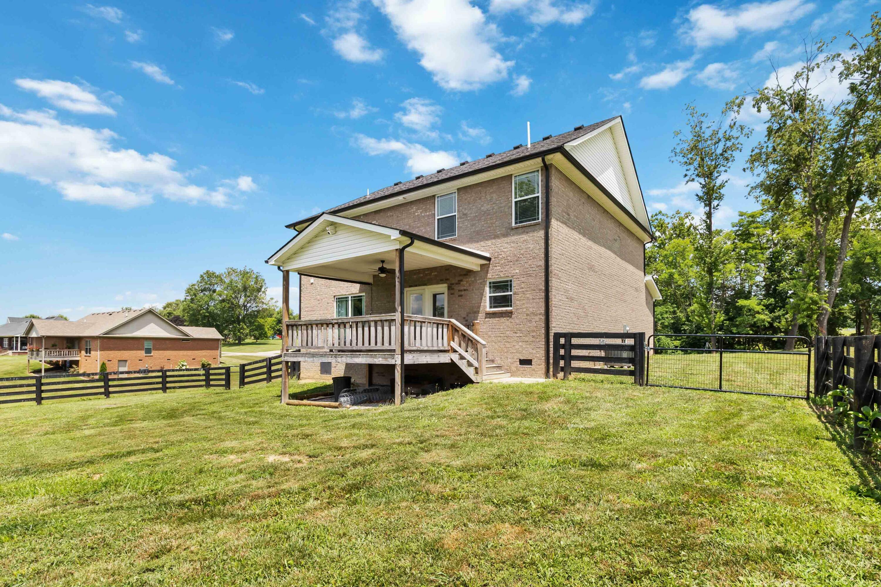 Property Photo: 137 Waco Heights Drive KY 40385