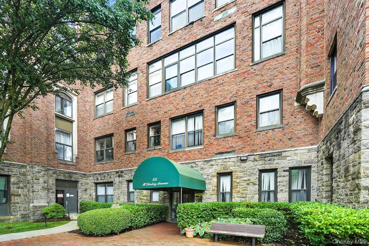 55 McKinley Avenue D3-14  White Plains NY 10606 photo