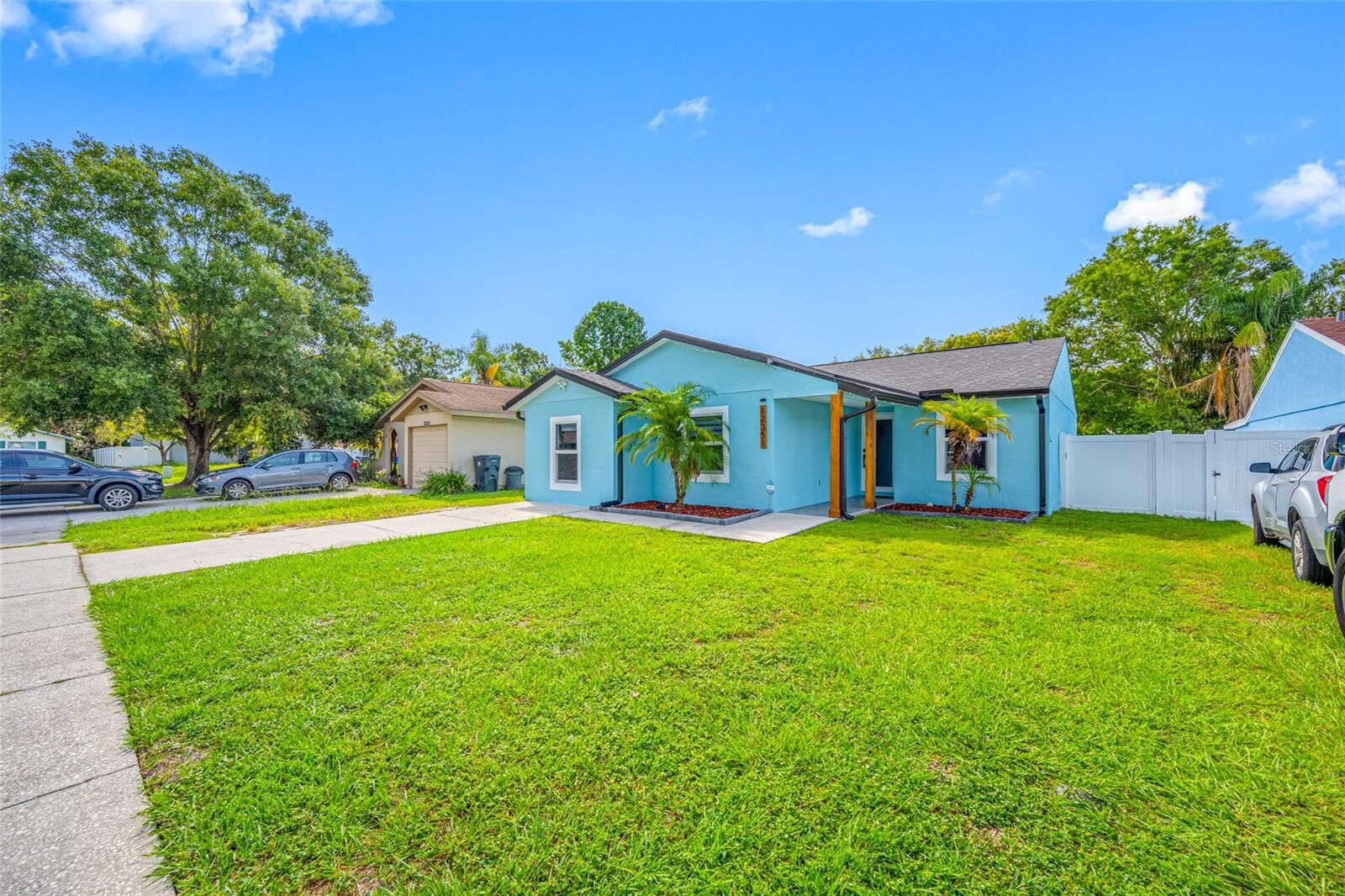 Property Photo:  12351 Cloverstone Drive  FL 33624 