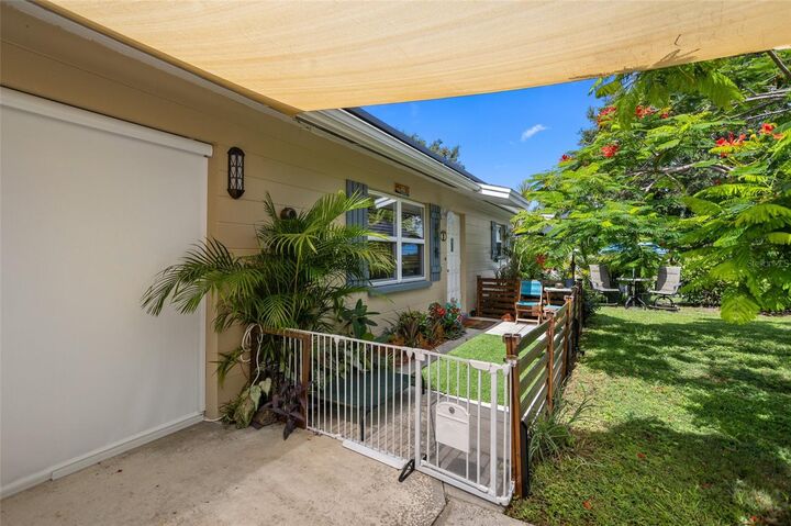 Property Photo:  5236 48th Terrace N  FL 33709 