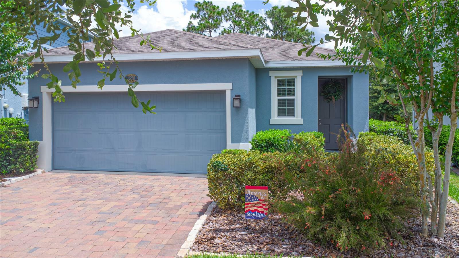 Property Photo: 1529 Chelsea Manor Circle FL 32724