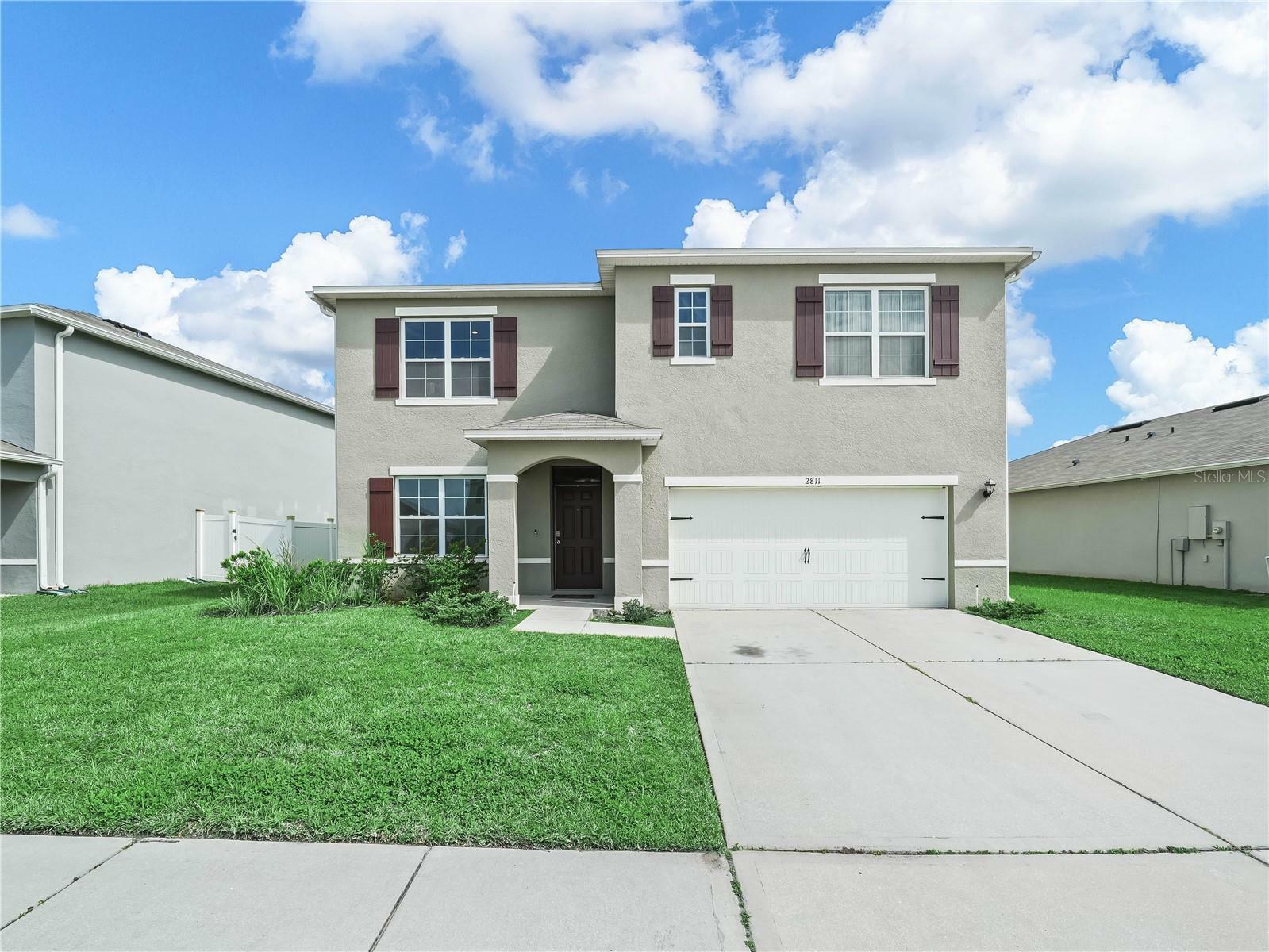 2811 Grandbury Grove  Lakeland FL 33811 photo
