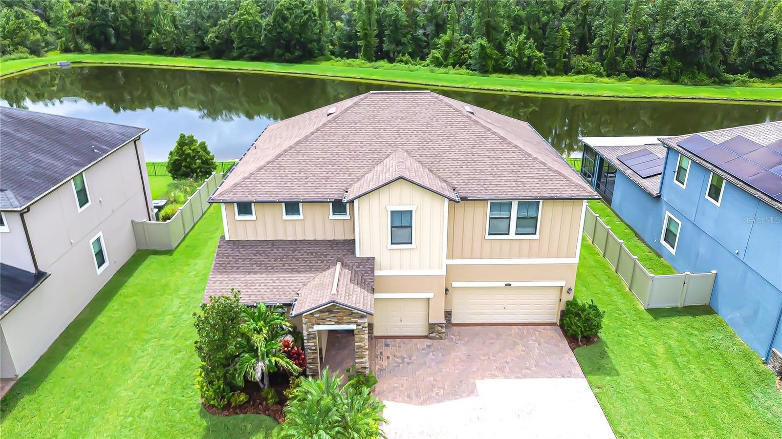 Property Photo:  2957 Hilliard Drive  FL 33543 