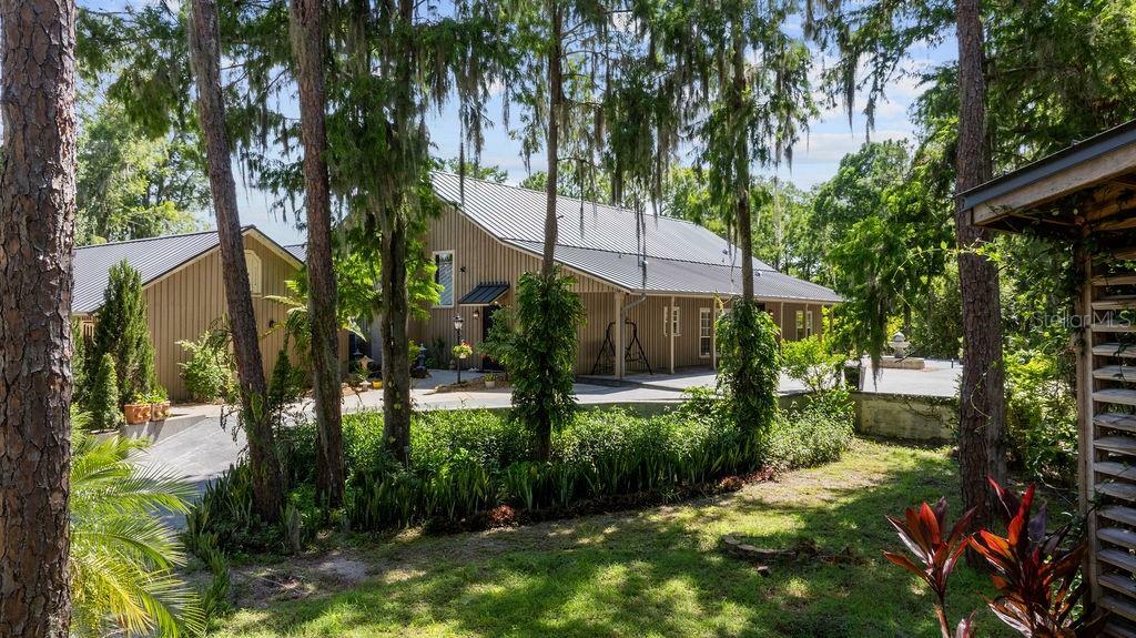 Property Photo: 13450 E Lake Mary Jane Road FL 32832