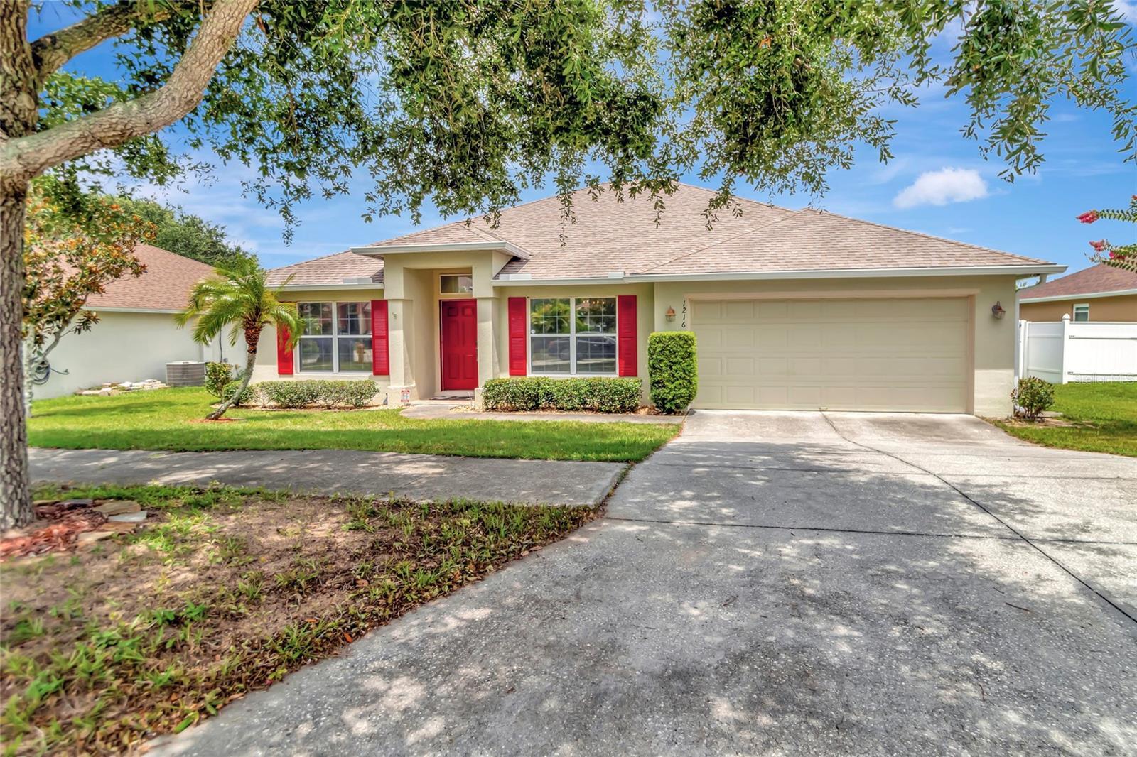 Property Photo: 1216 Cheshire Street FL 34736
