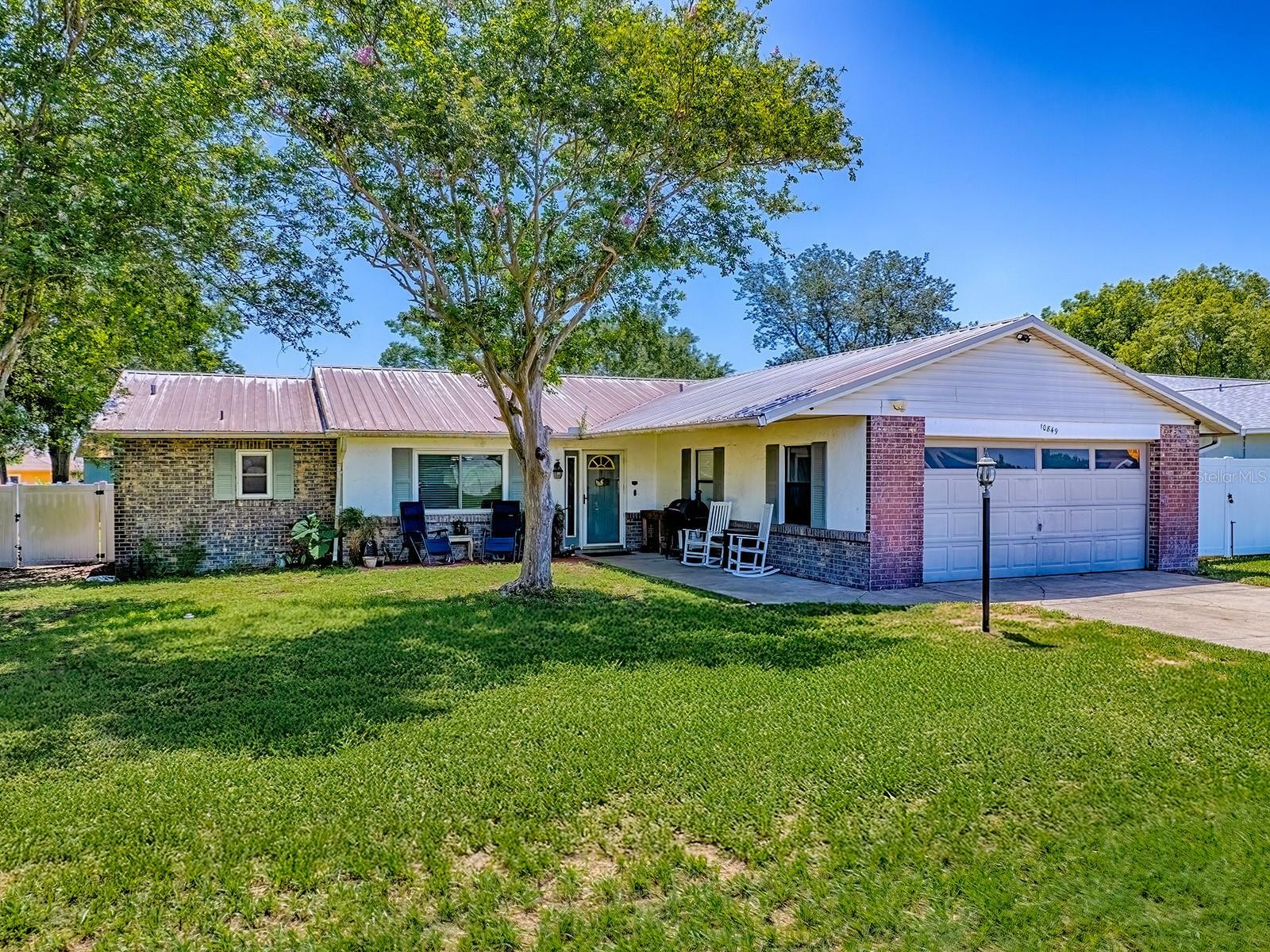 Property Photo: 10849 SE 73rd Court FL 34420