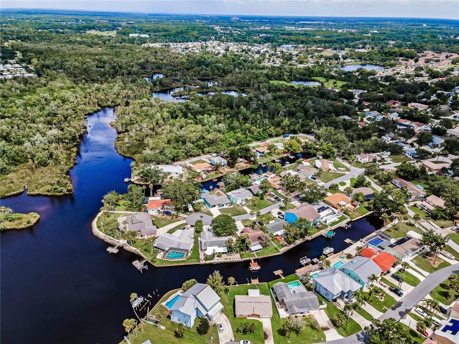 Property Photo: 5520 Tropic Drive FL 34653