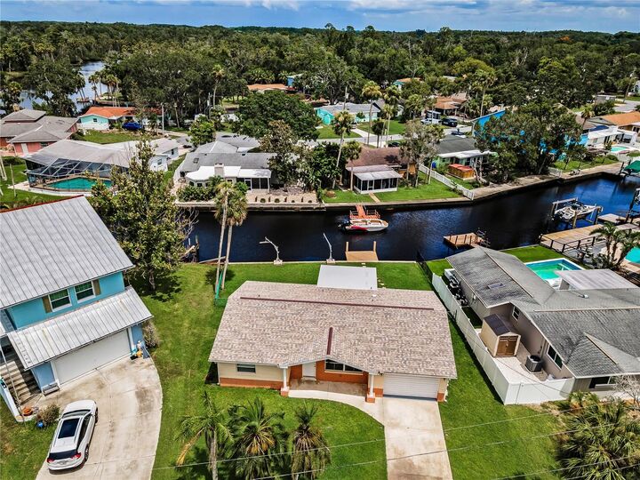 Property Photo: 5520 Tropic Drive FL 34653