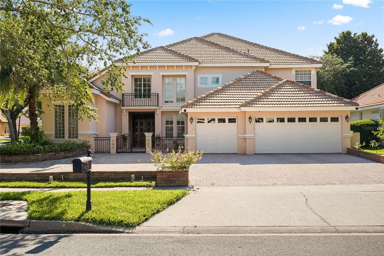 Property Photo: 9128 Phillips Grove Ter FL 32836