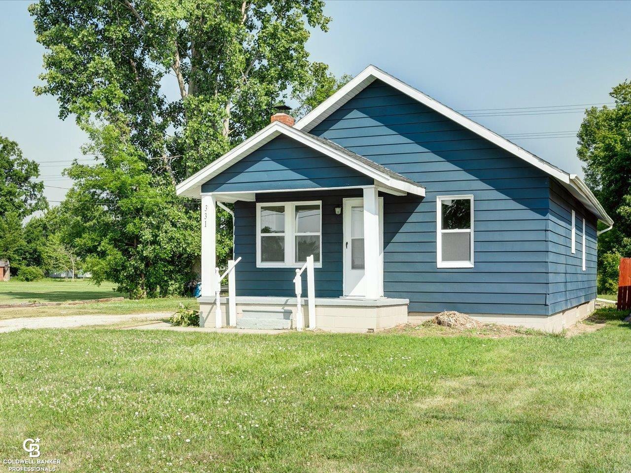 Property Photo: 331 Taylor Street MI 48060