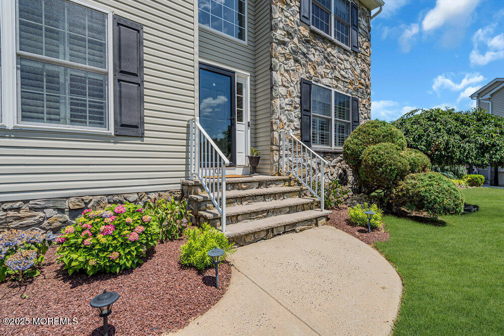 Property Photo: 101 Taft Court NJ 08724
