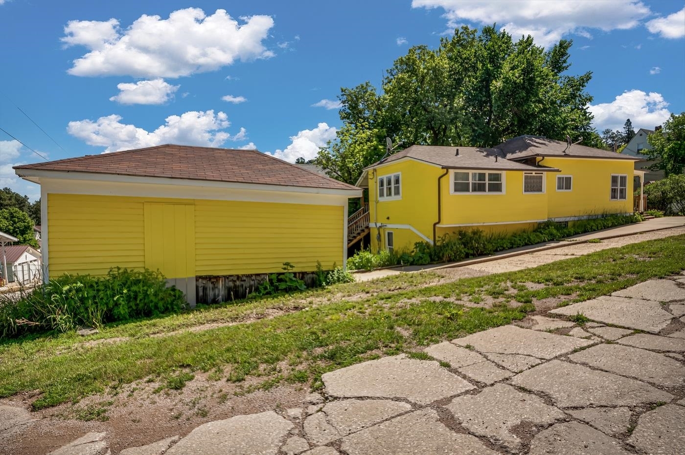 Property Photo: 20 Baltimore Street SD 57754