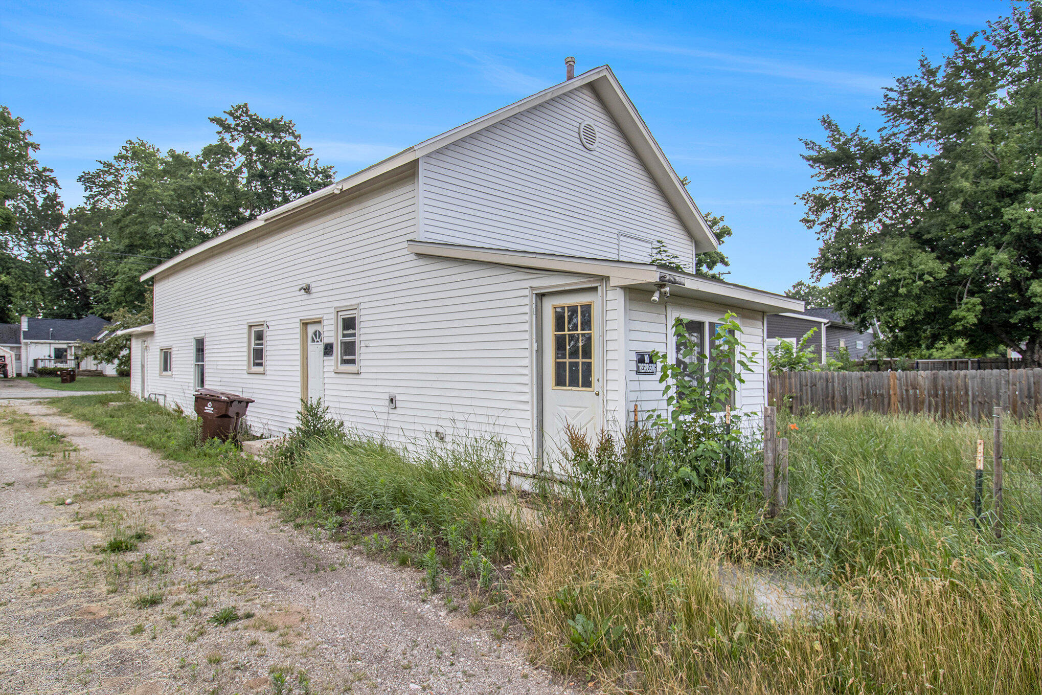 Property Photo: 117 S B Street MI 49347