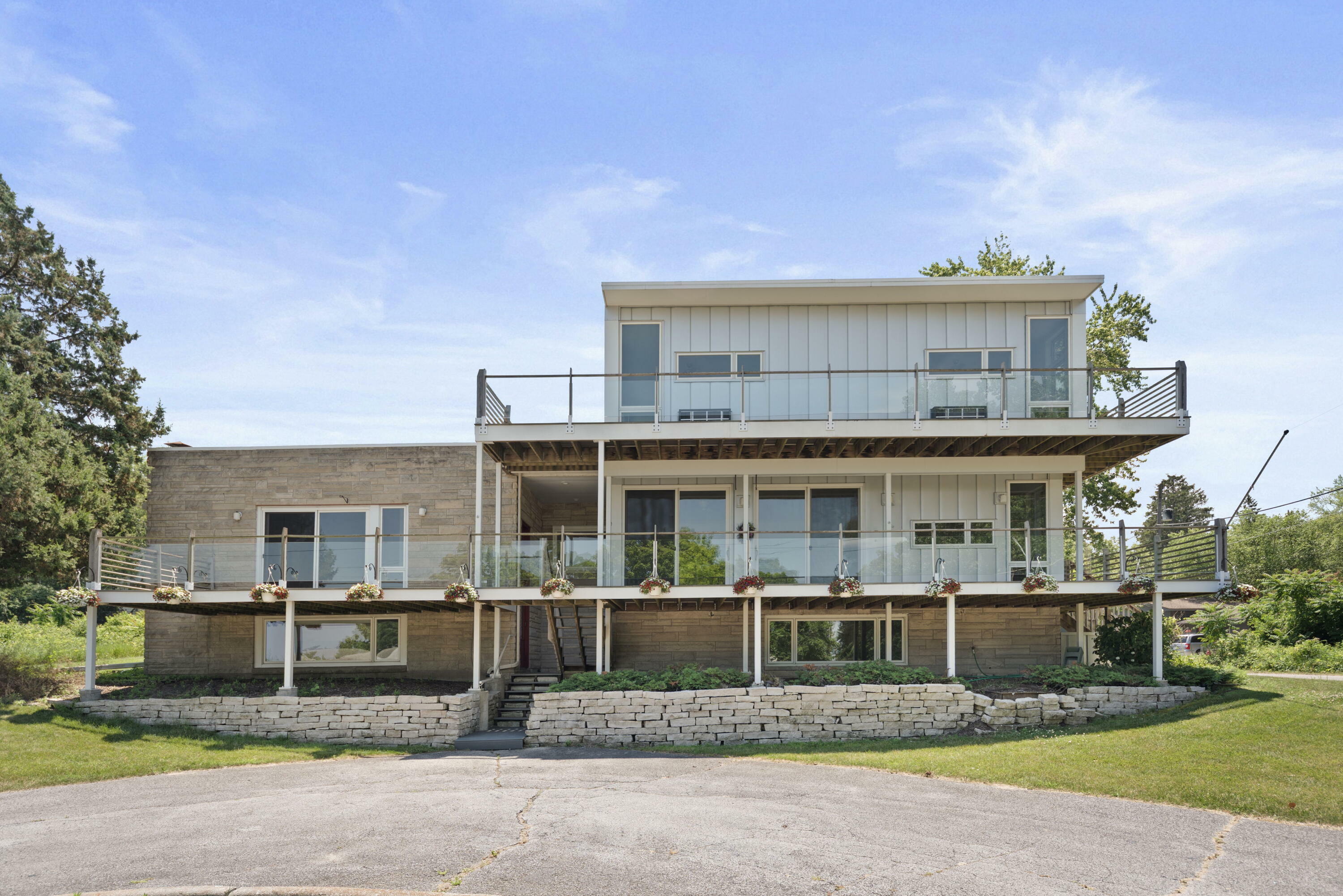 Property Photo: 48002 Ridge Rd. MI 49117