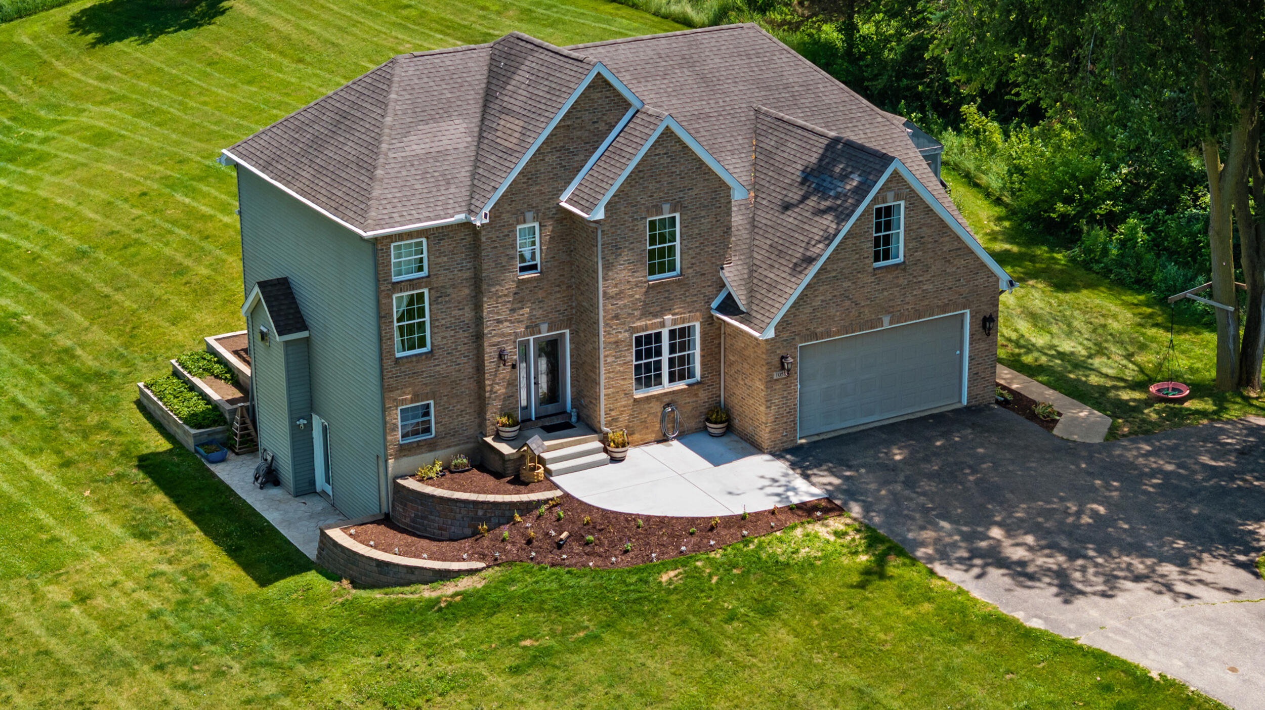 Property Photo: 10501 Somerset Road MI 49233