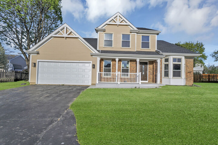 Property Photo:  8 Cheswick Court  IL 60194 