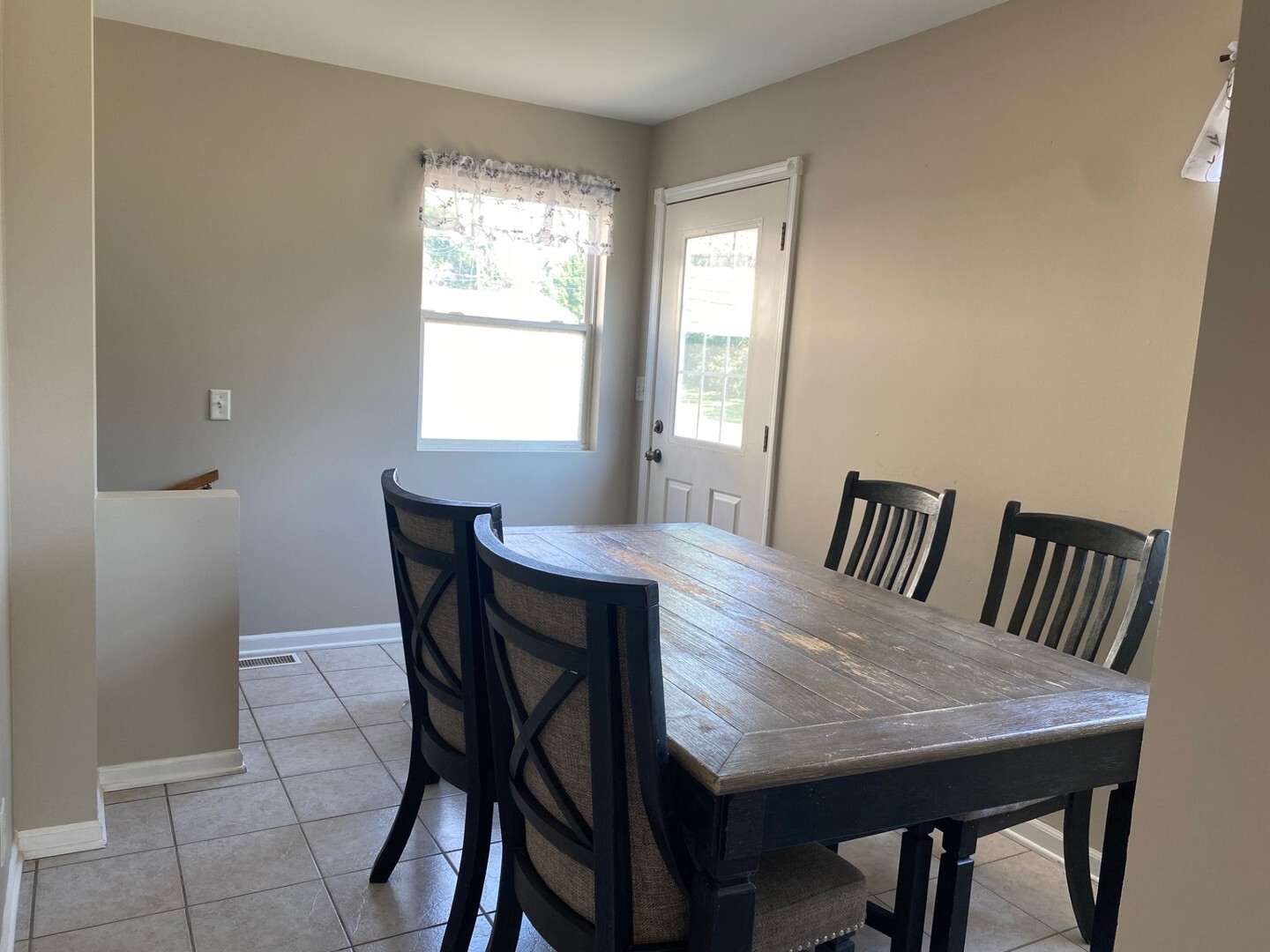 Property Photo:  1445 5th Street  IL 61301 