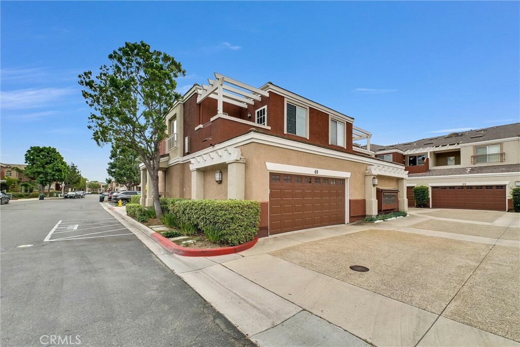 Property Photo: 49 Anacapa Court CA 92610