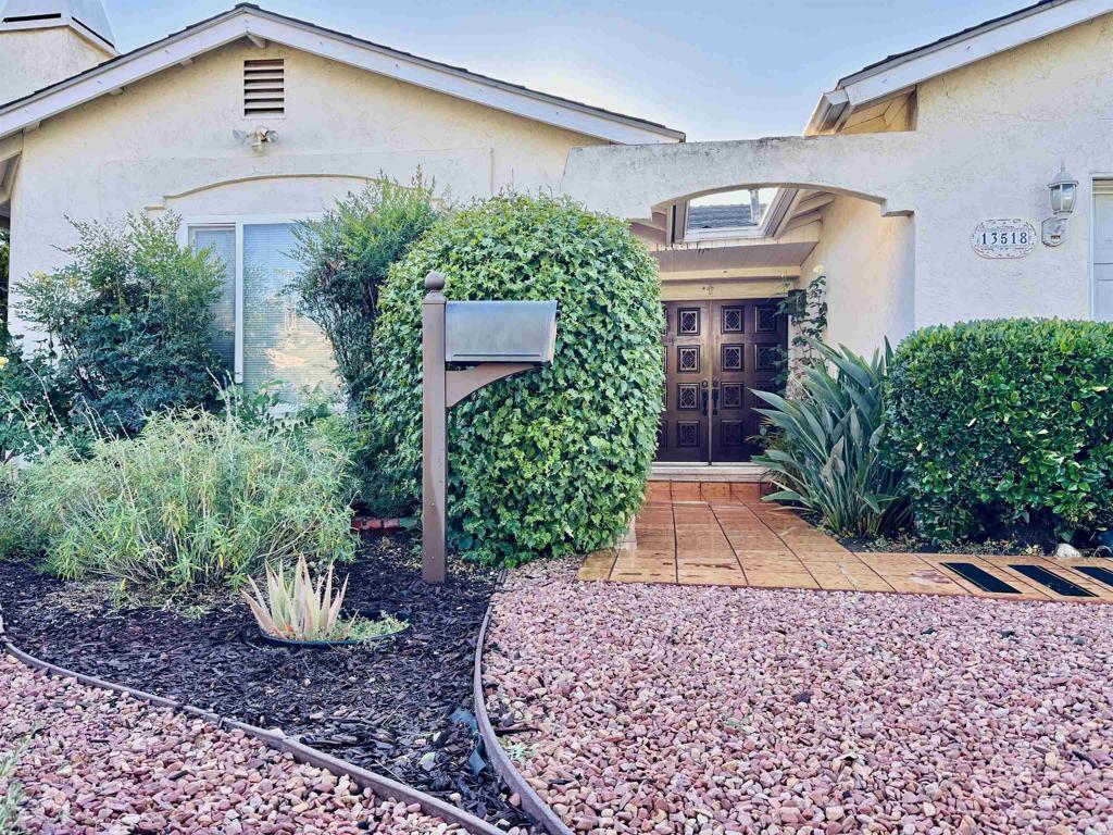 Property Photo:  13518 Avenida Del Charro  CA 92021 