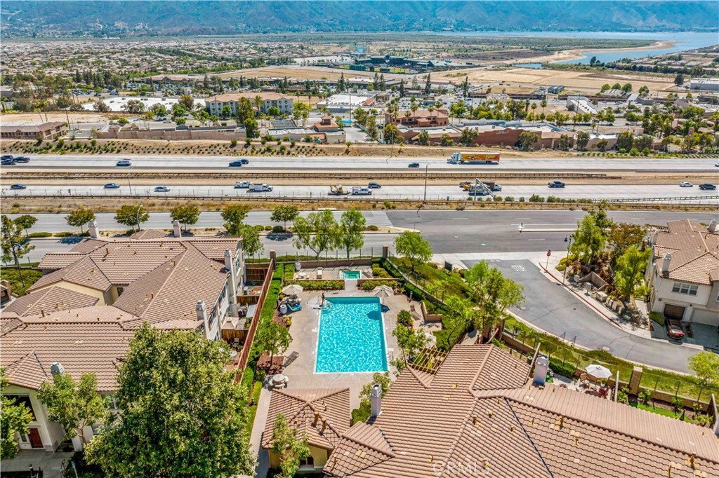 Property Photo: 15655 Vista Way 100 CA 92532