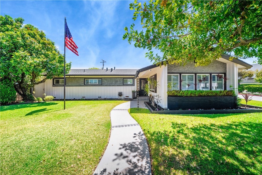 780 S Briargate Lane  Covina CA 91723 photo