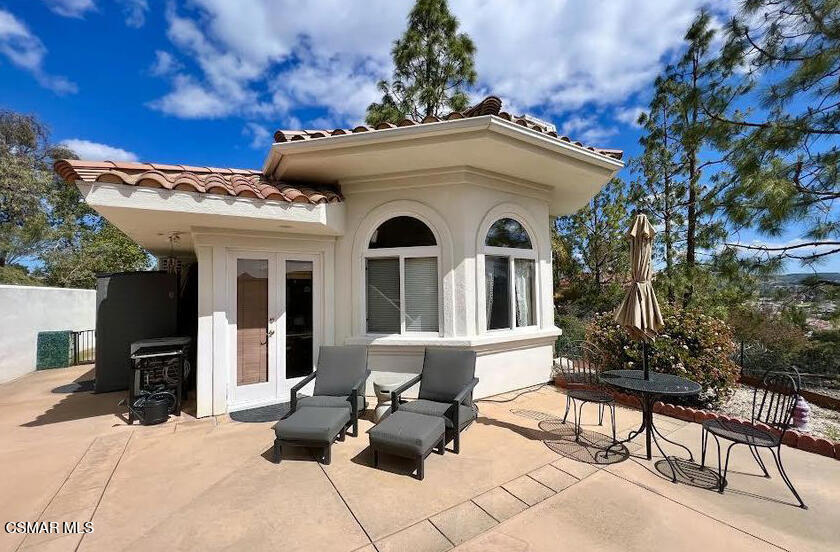 Property Photo: 32502 Pinebluff Place CA 91361