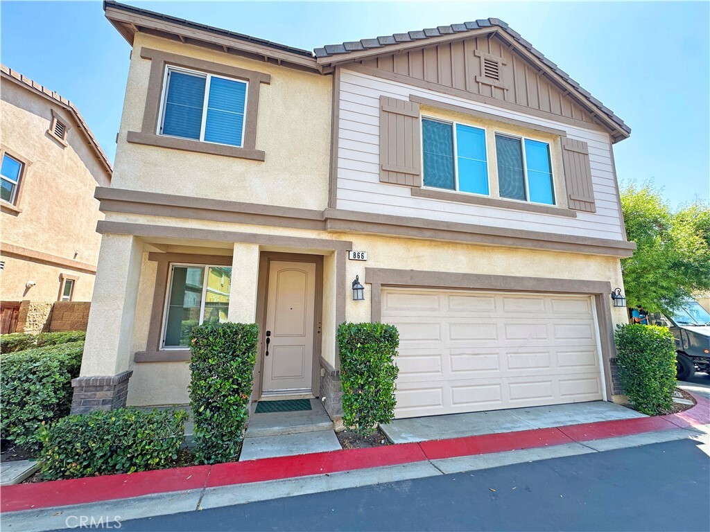 Property Photo:  866 Christian Court  CA 91784 