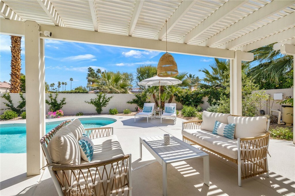 Property Photo: 1 Novato Terrace CA 92270