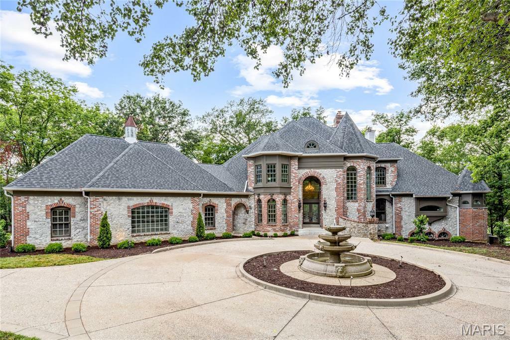 Property Photo: 497 Rosslare Drive MO 63304