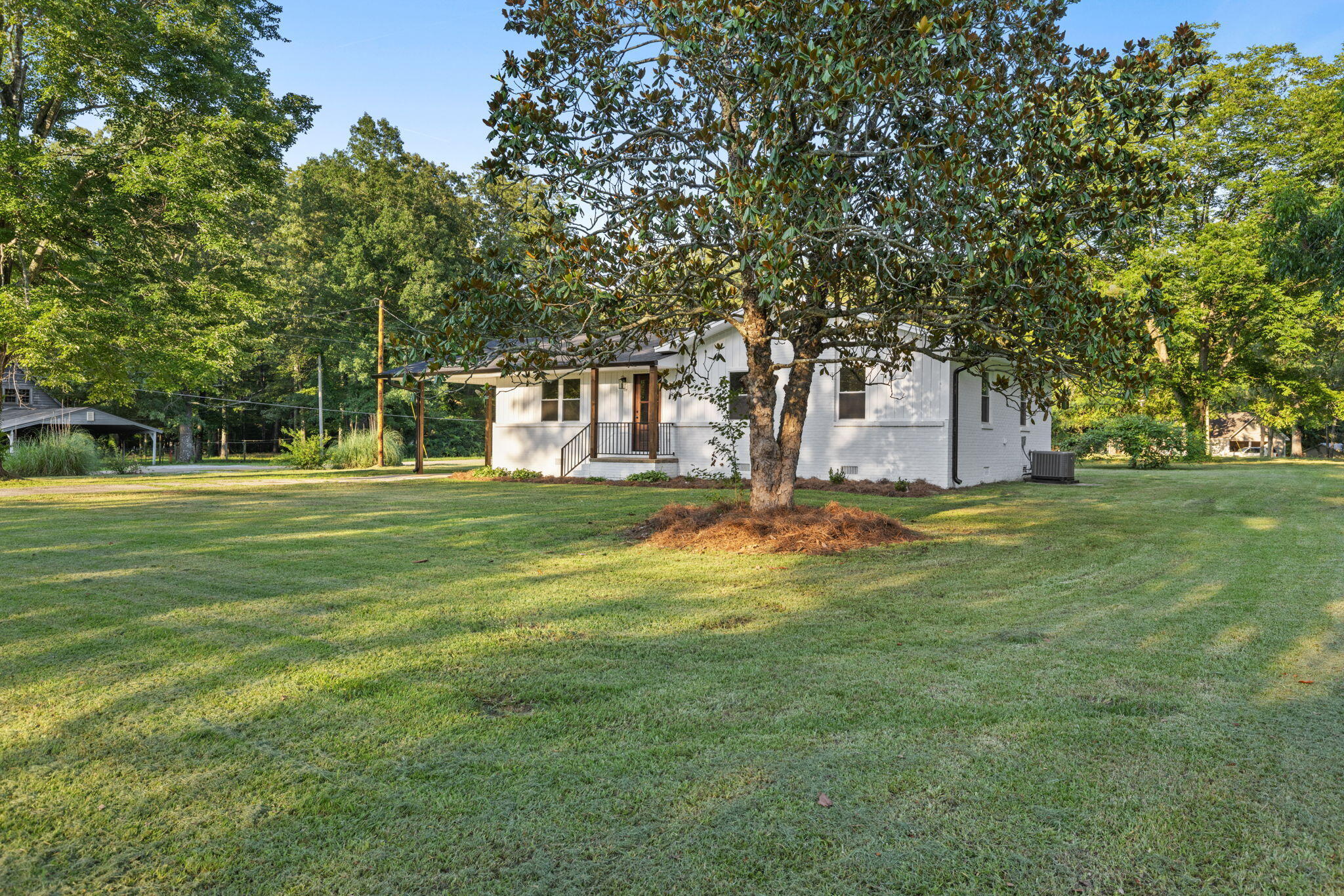 Property Photo:  17 Country Road 233  MS 38834 