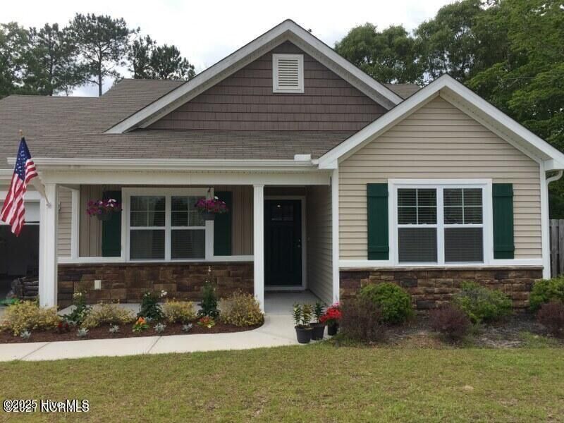 Property Photo:  307 Landing Lane  NC 28460 