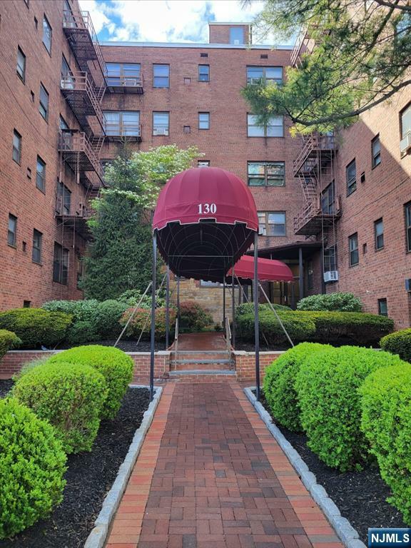Property Photo: 130 Orient Way 3B NJ 07070