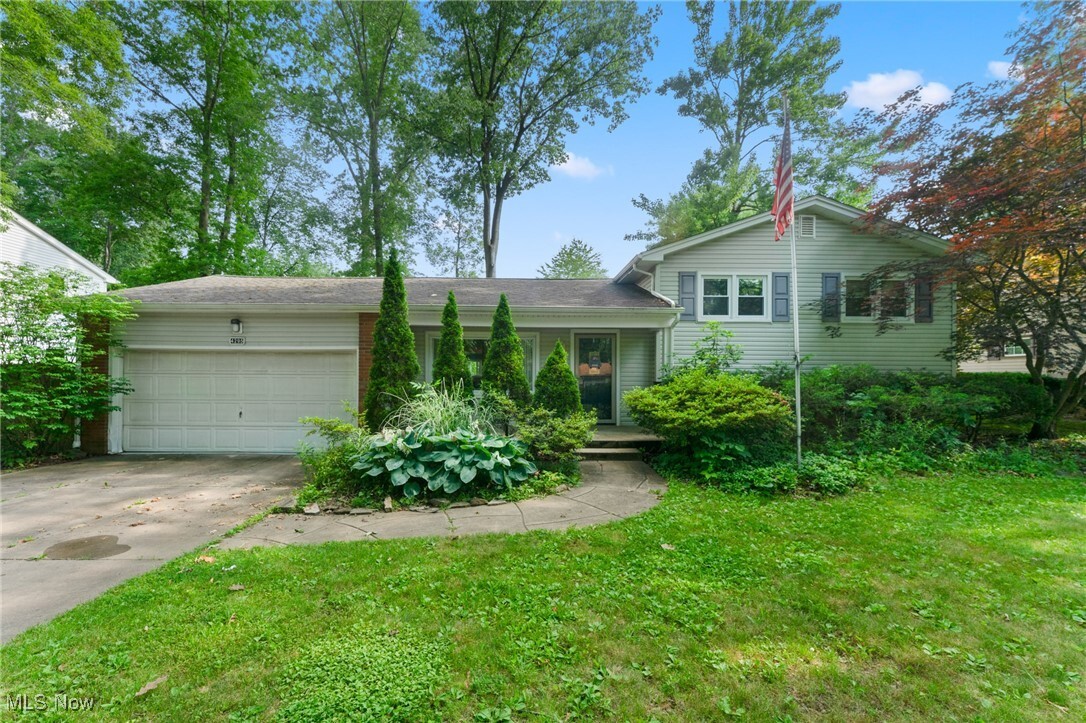 4295 Maureen Drive  Austintown OH 44511 photo