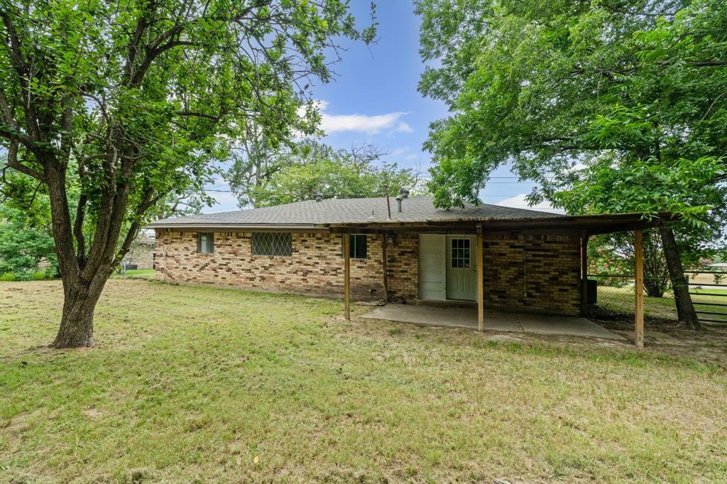 Property Photo: 2706 Monroe Street TX 75428
