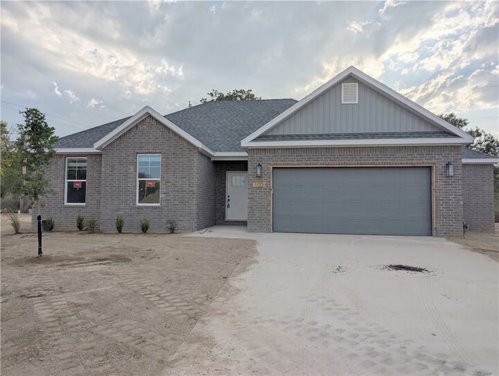 100 White Oak Street  Gentry AR 72734 photo