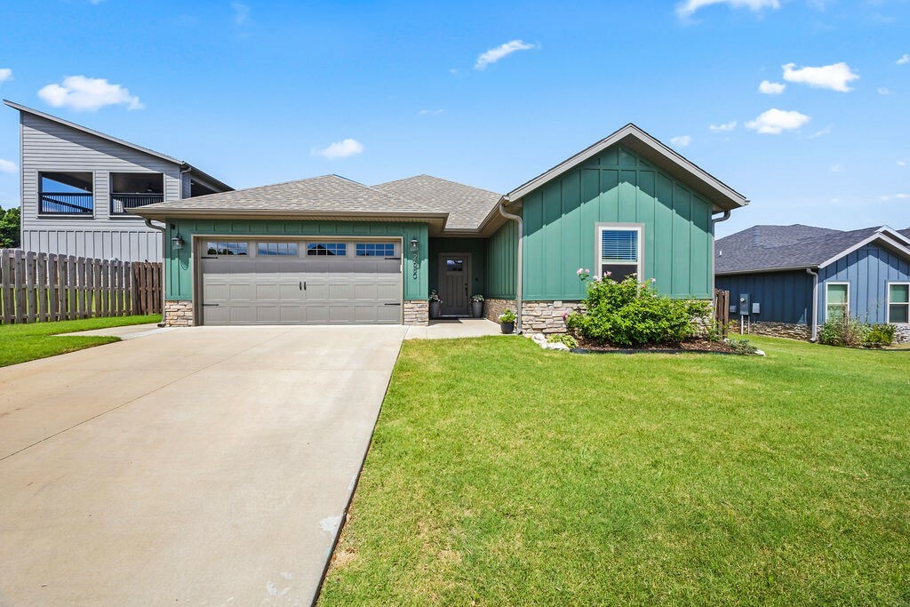 Property Photo: 2680 N Justin Drive AR 72704