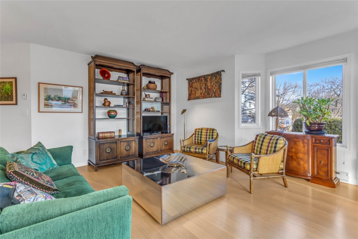 680 Doyle Avenue 101  Kelowna BC V1Y 9S2 photo